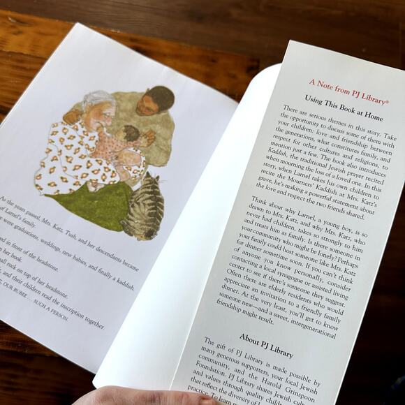 PJ Library Mrs. Katz And Tush Jewish Paperback Book - Picture 7 of 9